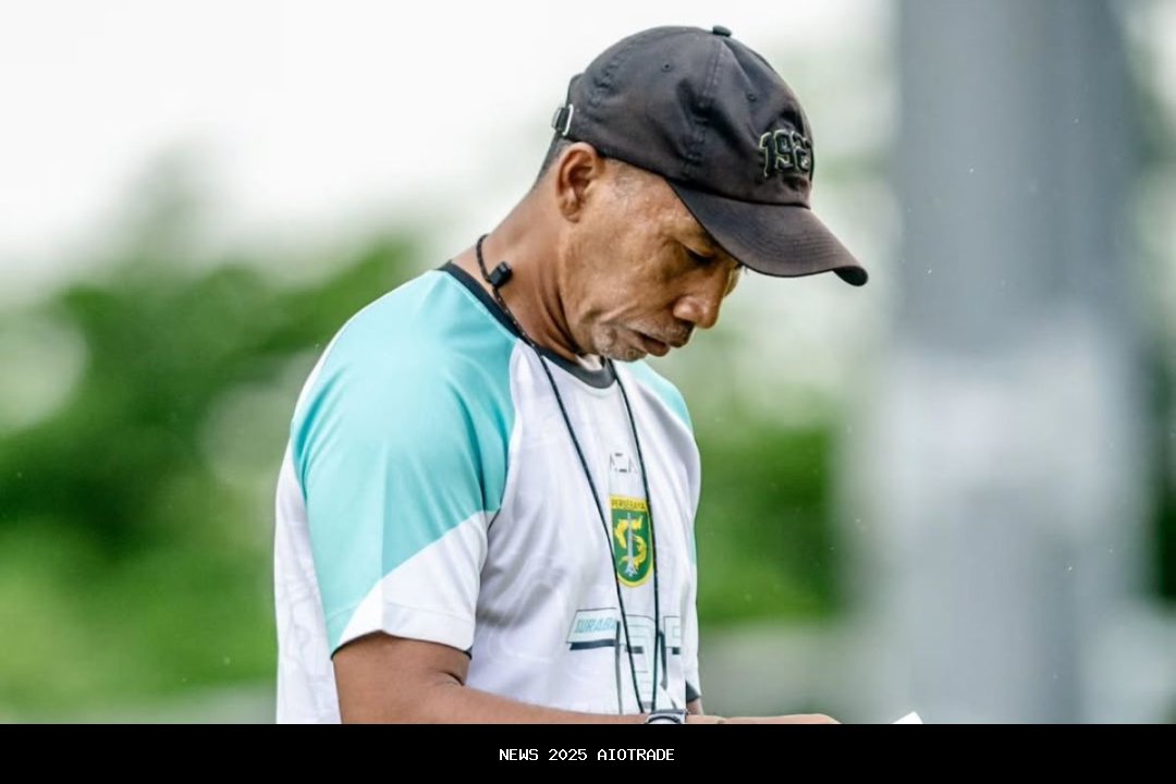 Tak Denda Rp 100 Juta, Persebaya Rekrut Pelatih Baru Kontrak Panjang