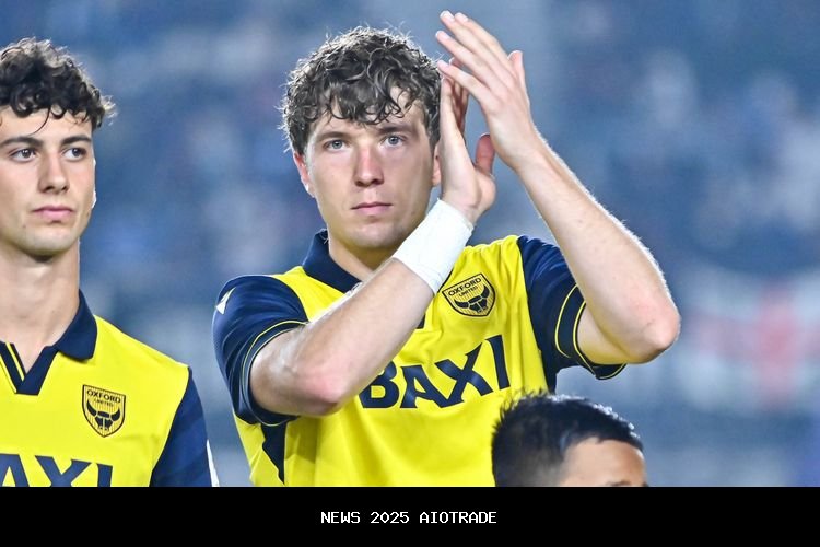 Ole Romeny Mulai Dua Laga, Oxford United Masih di Zona Merah