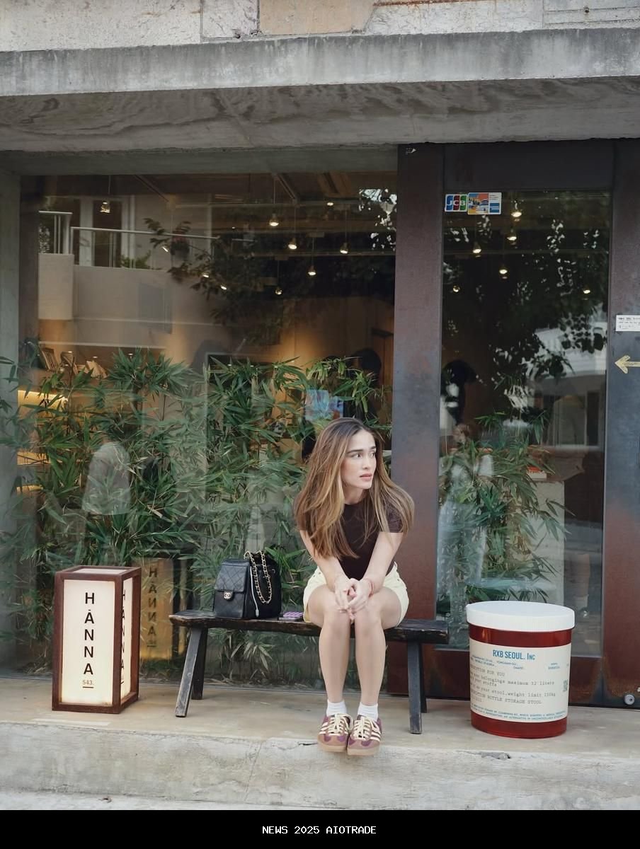 Yasmine Wildblood dan Nabila Syakieb Berlibur ke Korea Selatan