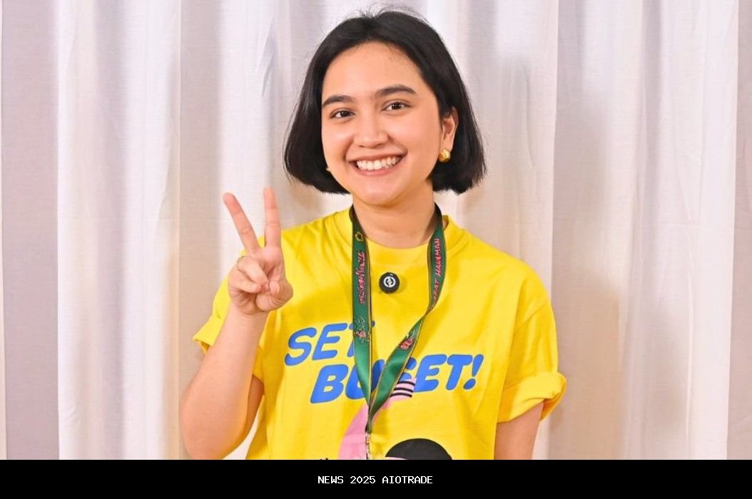 Hanya Akting, Rachel Amanda Uji Mental Lewat Stand-Up Comedy di Film Suka Duka Tawa