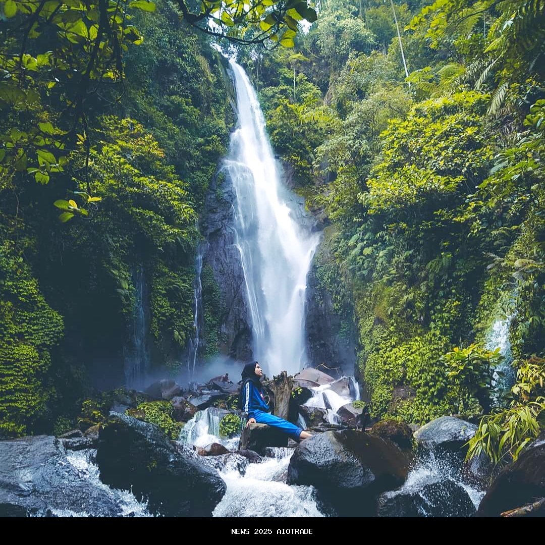 Curug Dago: Pesona Sejarah dan Kesejukan Alam Tersembunyi di Bandung