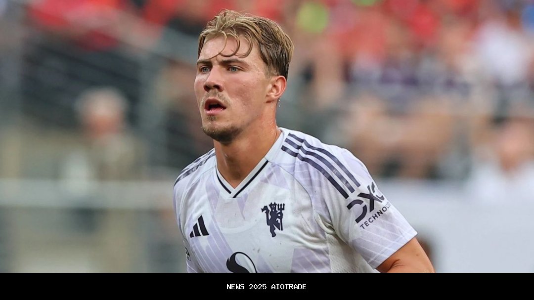 Bursa Transfer Eropa: AC Milan Incar Rasmus Hojlund, MU Pasang Harga Tinggi