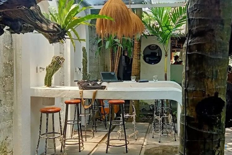 Kafe Estetik dan Nyaman di Kediri, Ideal untuk Nongkrong Bersama Teman