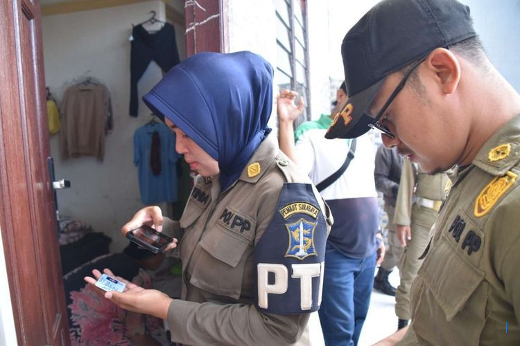 Satpol PP Surabaya Pantau Ketat Kos-Kosan, Warga Diminta Terlibat
