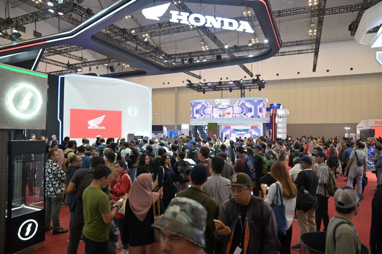 Program IMOS 2025 Tampilkan Promo Menarik dan Teknologi Motor Terkini