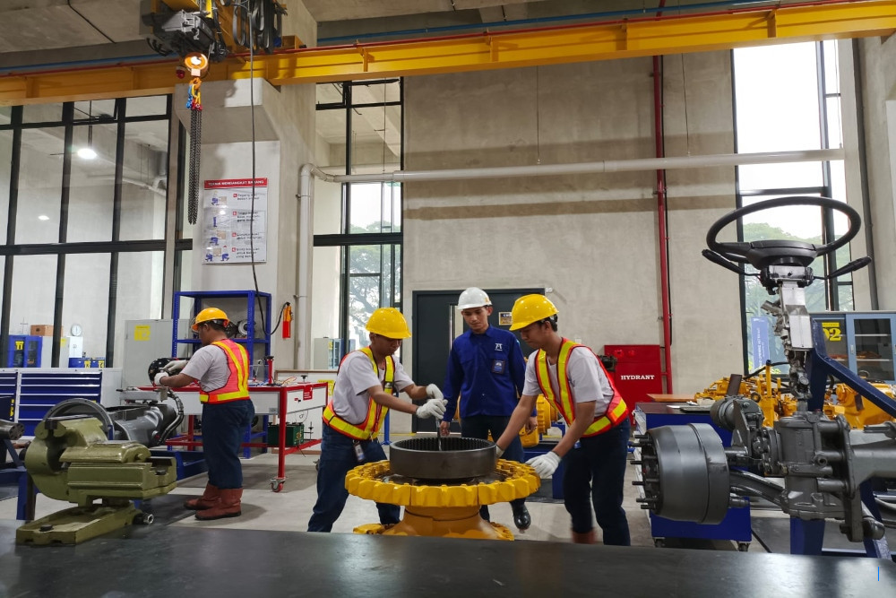 Magang Lulusan S1 Siap Berjalan, Ini Persyaratan dan Gajinya