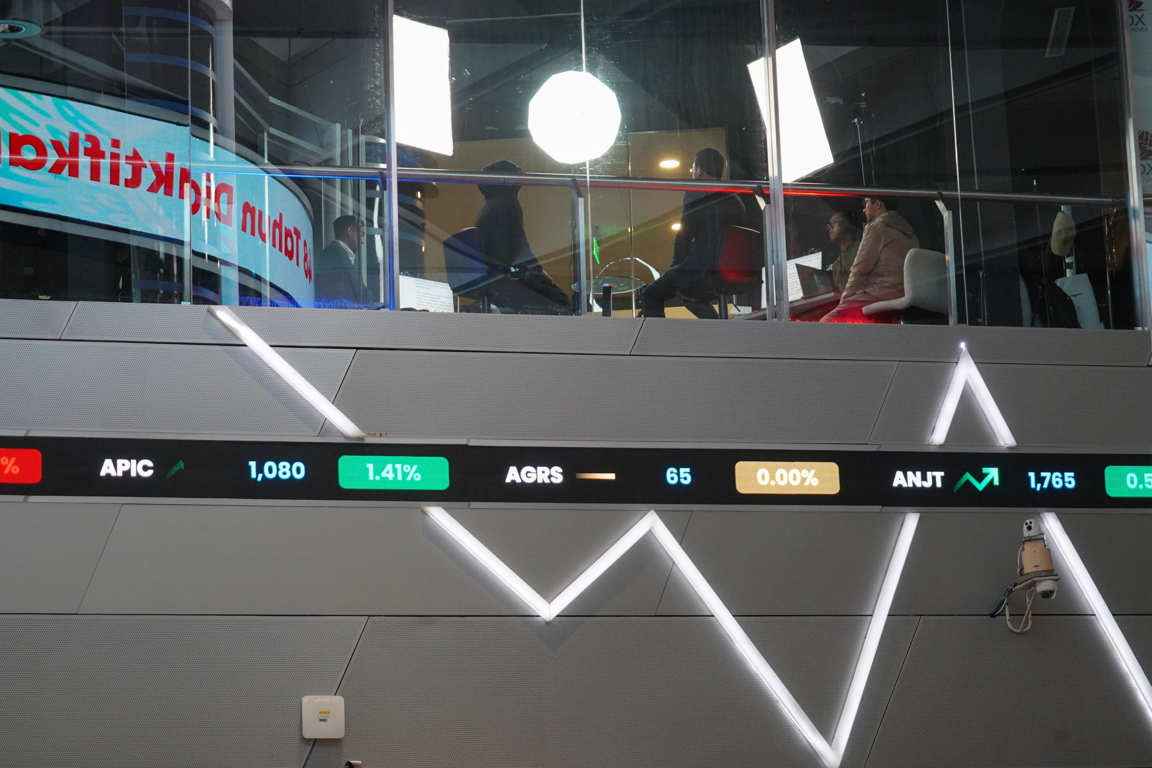 IHSG Naik 0,34%, Saham MERI, BUVA, VKTR, dan FILM Meroket