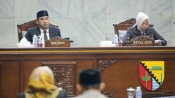 Kuatkan Ekonomi Rakyat, Pemkab Bandung Usulkan Dua Raperda untuk BPR dan UMKM