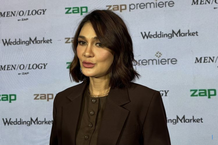 Luna Maya Jadi Suzzanna, Bukan Sundel Bolong
