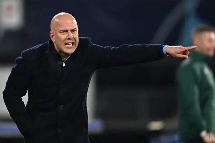 Arne Slot Bocorkan Penyebab Kekalahan Liverpool dari Brentford 3-2, Akui Kehilangan Semangat