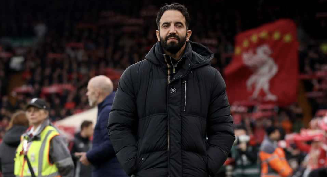 Amorim Abaikan Komentar Arne Slot tentang Gaya Main MU