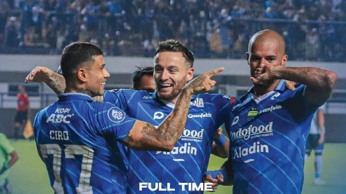 Lawan Persis Solo, Marc Klok Ingin Persib Terus Menang