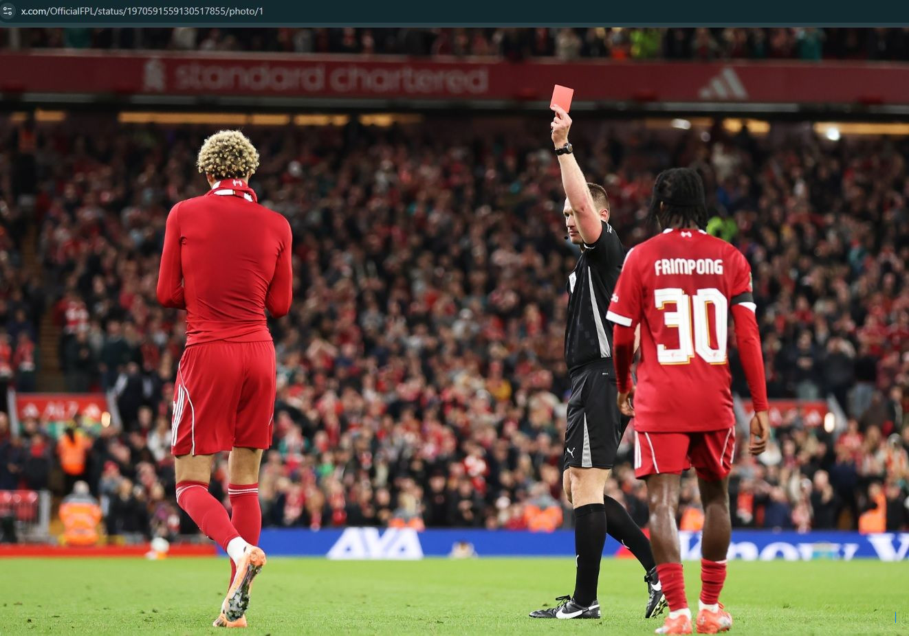 Lupa Kartu Kuning, Selebrasi Jemur Baju Messi Bikin Ekitike dan Liverpool Kalah