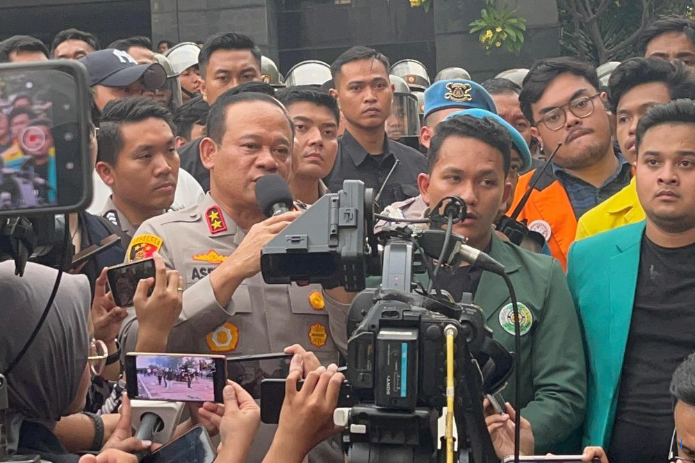 Kapolda Pastikan Penggunaan Gas Air Mata dalam Demo Jakarta Sesuai Aturan