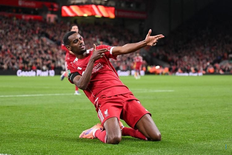 Nasib Liverpool: Gol Debut dan Isak, Tapi Kehilangan Ekitike Lawan Crystal Palace