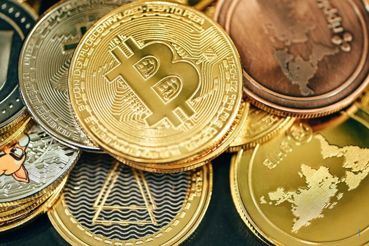 Harga Bitcoin Turun, Strategi Beli Bertahap Paling Efektif