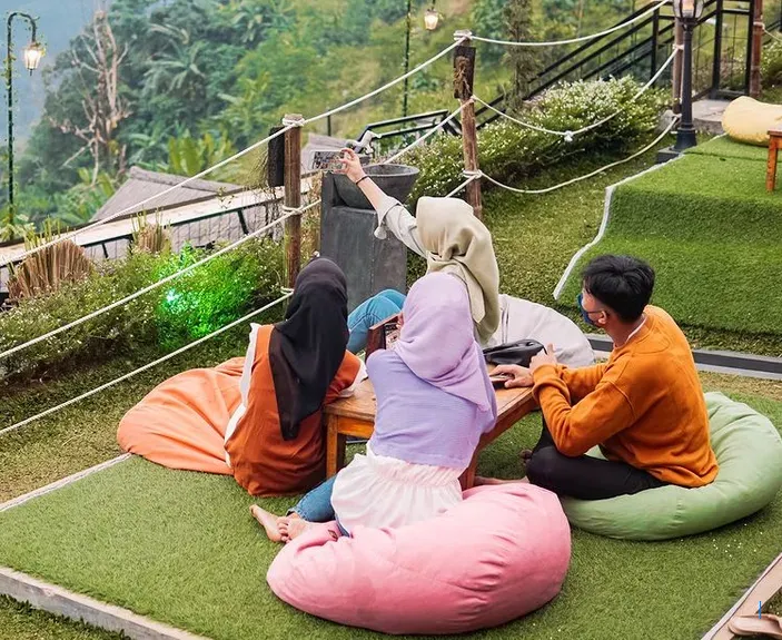 4 Tempat Wisata Keluarga Paling Menarik di Karawang untuk Akhir Pekan!