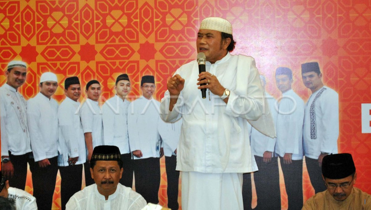 Rhoma Irama Hadir dalam Tabligh Akbar Pelalawan 2025
