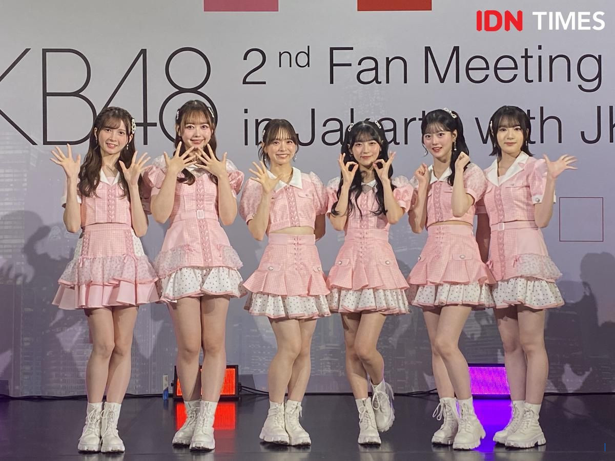 AKB48 Dapat Dukungan Luar Biasa dari Fans Indonesia: Kami Merasa Dicintai!